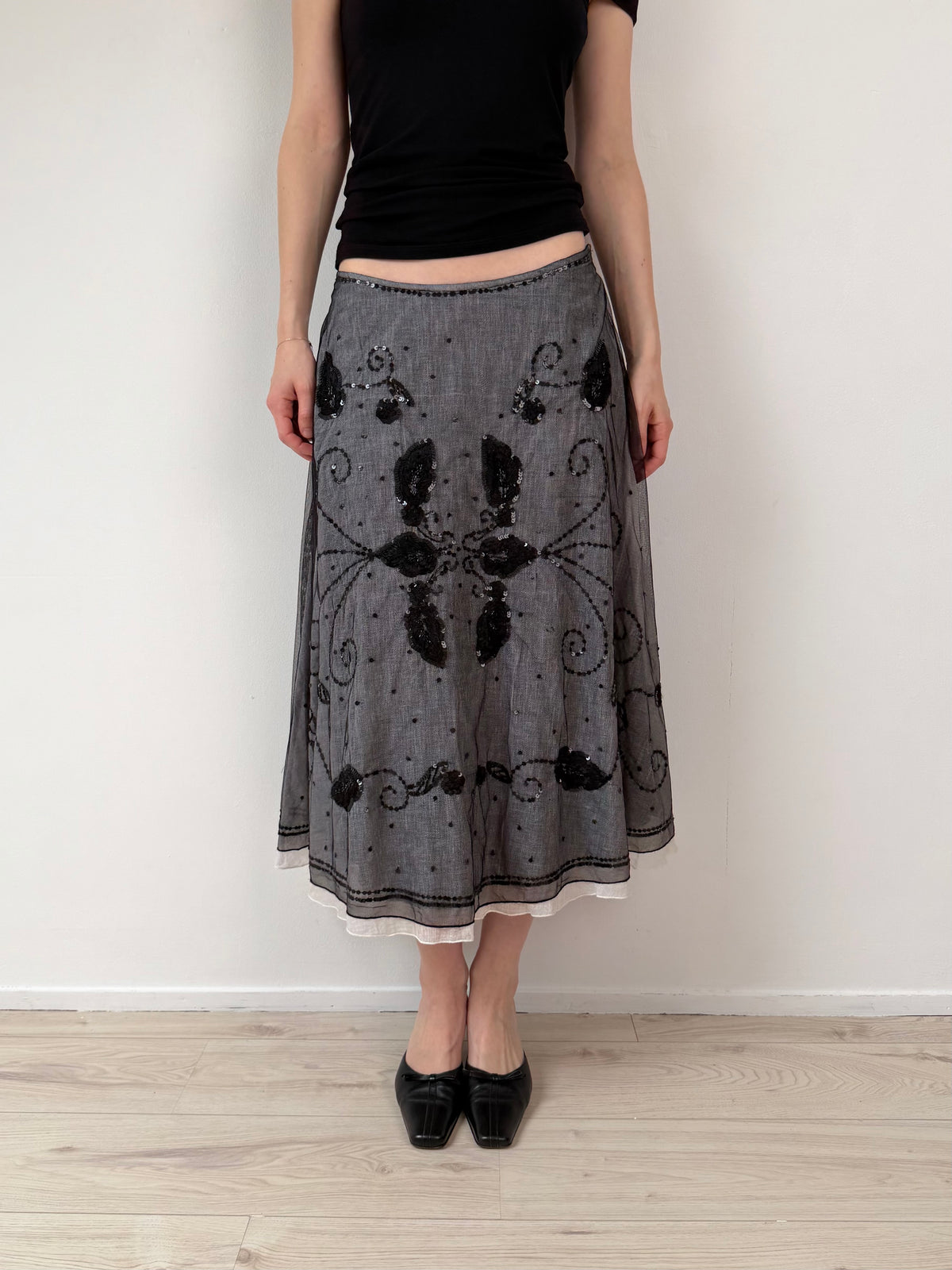 Embroidered sequin skirt