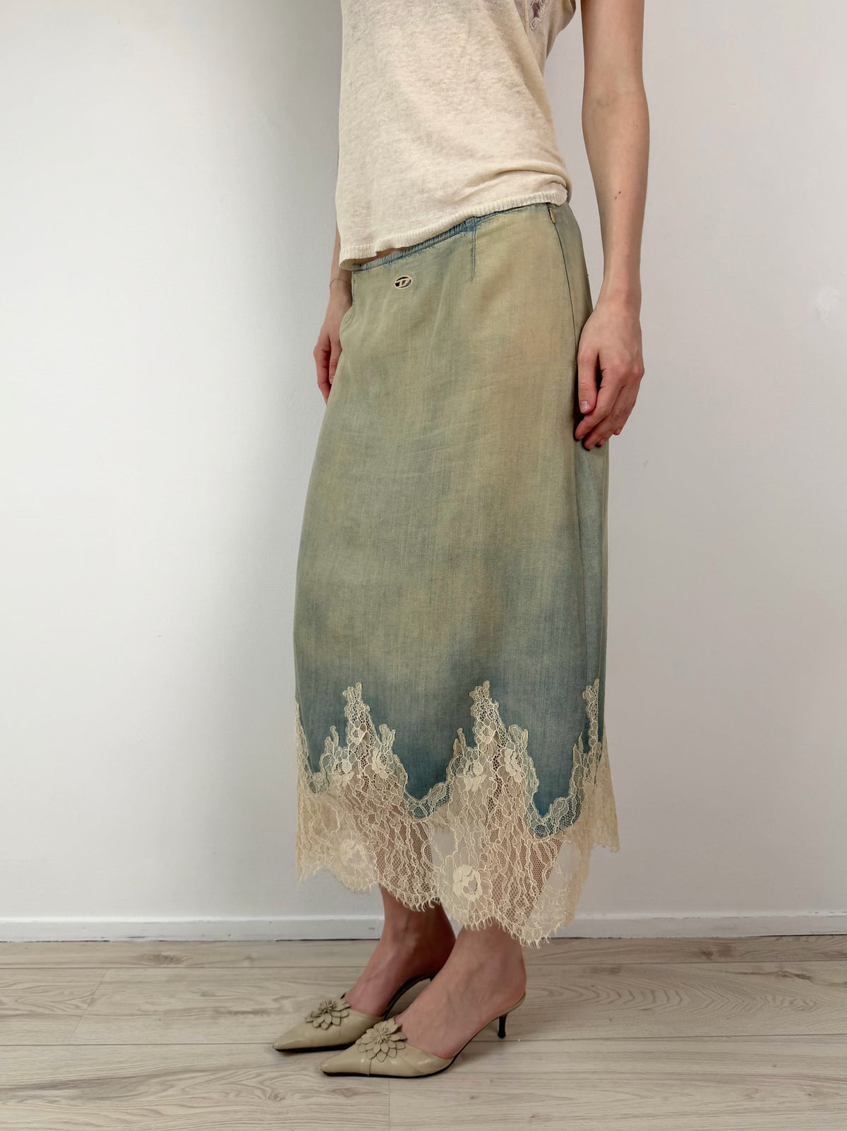 Diesel skirt