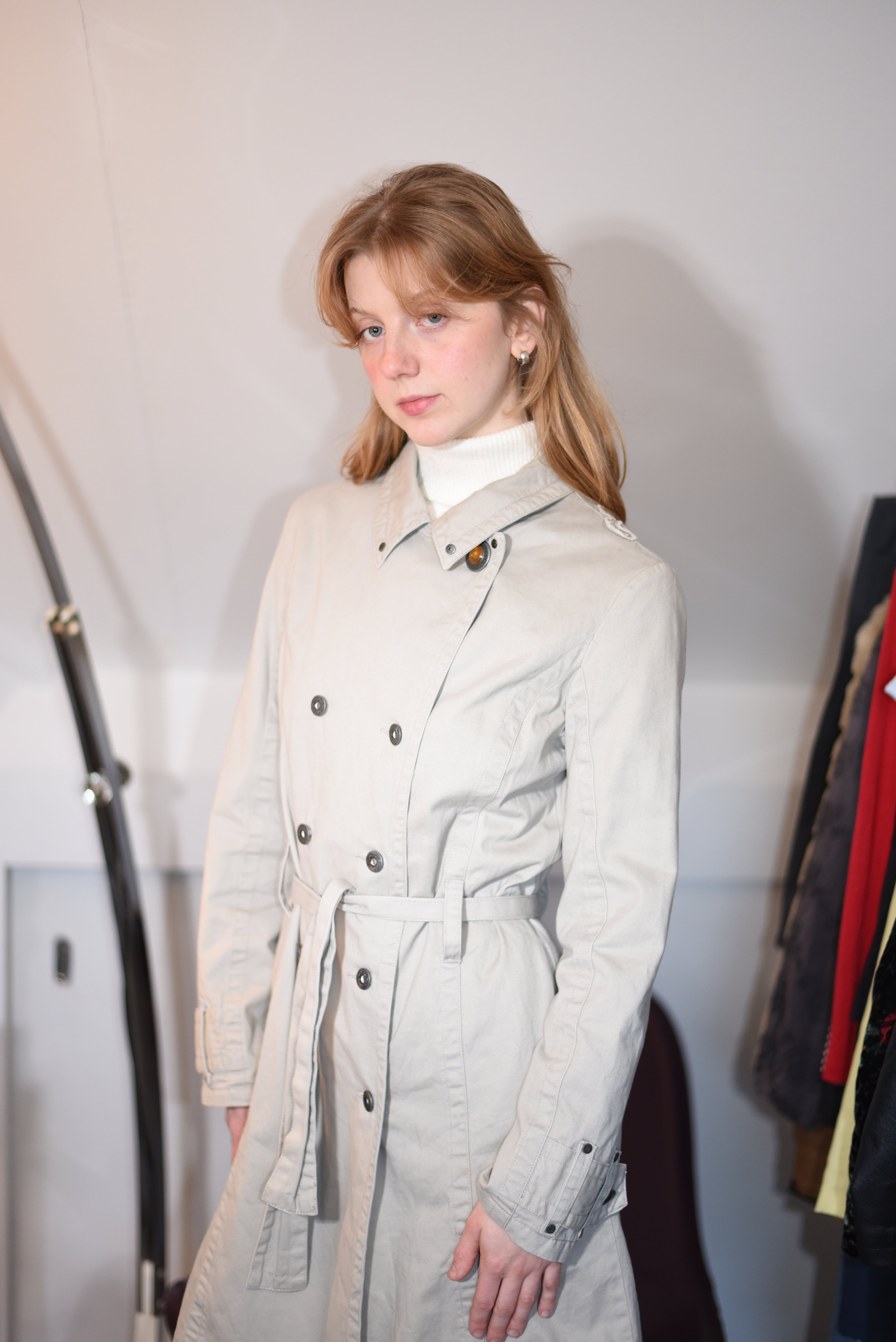 Embroidered light-grey trench coat