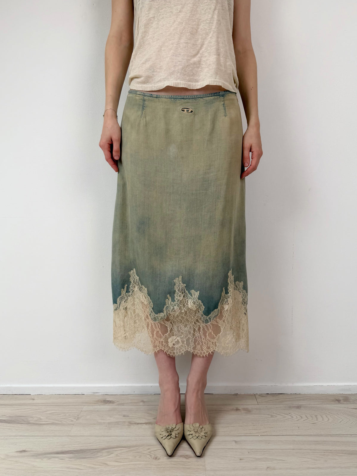 Diesel skirt